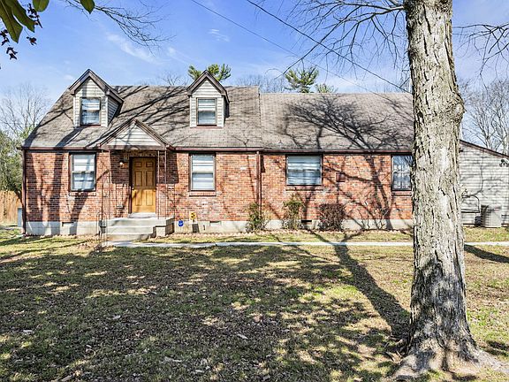 2nd image of 2616 Lakeland Dr