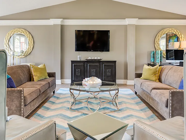 Villas At Waterchase — Photo 17