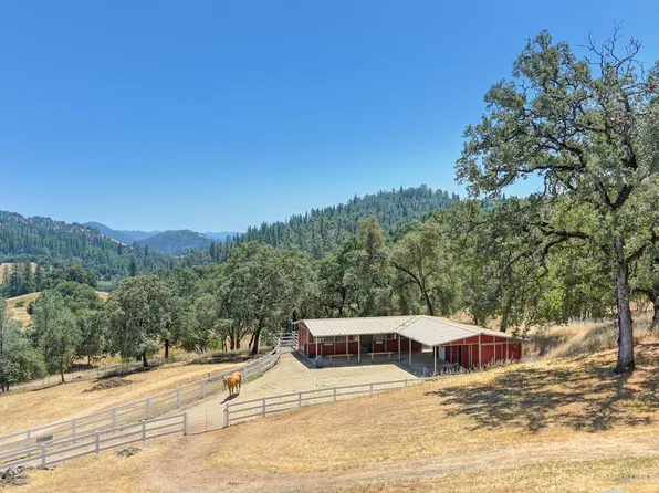 2421 Indian Rock Rd, Cool, CA 95614