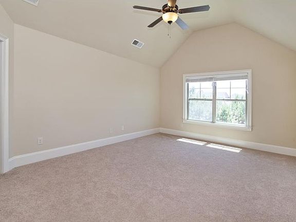 3rd image of 1216 Ithaca Dr