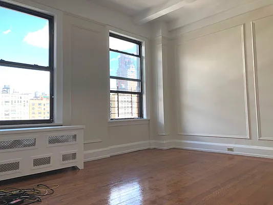 Rented by Corcoran | media 20