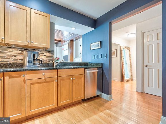 5th image of 50 N Front St #56-202