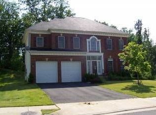 3411 Logstone Dr, Triangle, VA 22172