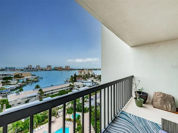 400 Island Way APT 1103, Clearwater, FL 33767