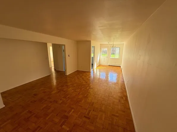 37 Rome Ave, Bedford Hills, NY 10507