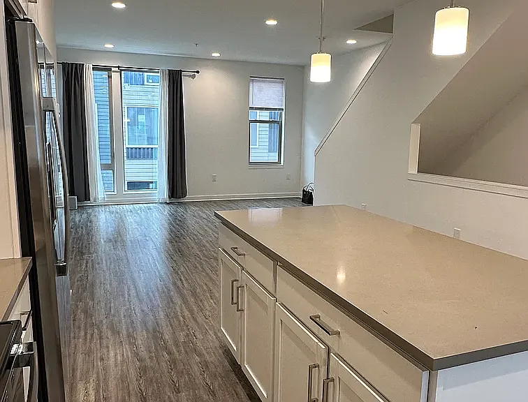 3014 Birchview Walk — Photo 2