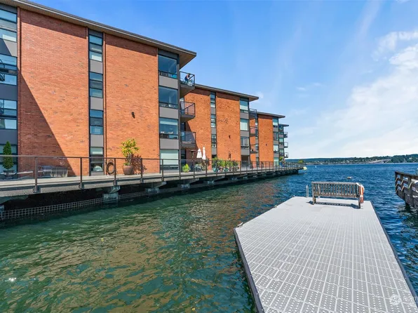 2360 43rd Avenue E #311, Seattle, WA 98112