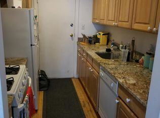 665 W Wrightwood Ave, Chicago, IL 60614