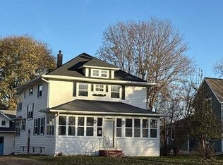 849 S Park St, Fairmont, MN 56031