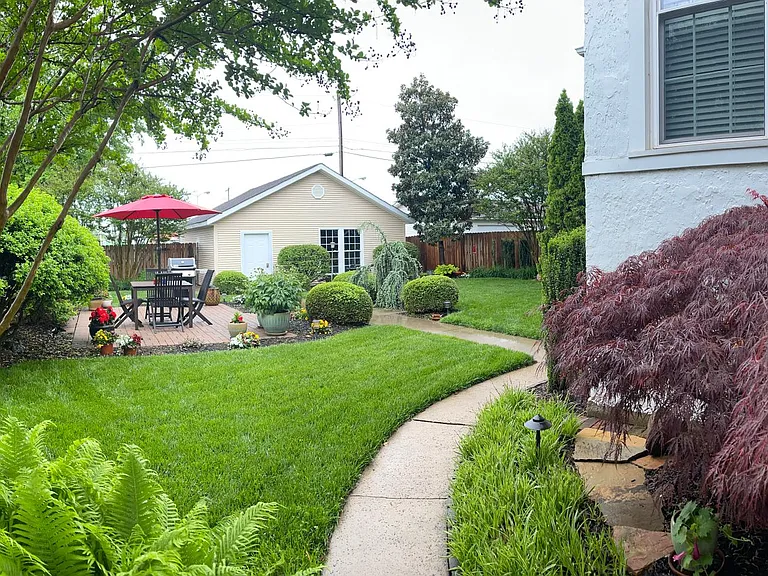 1154 Jefferson St #D — Photo 57