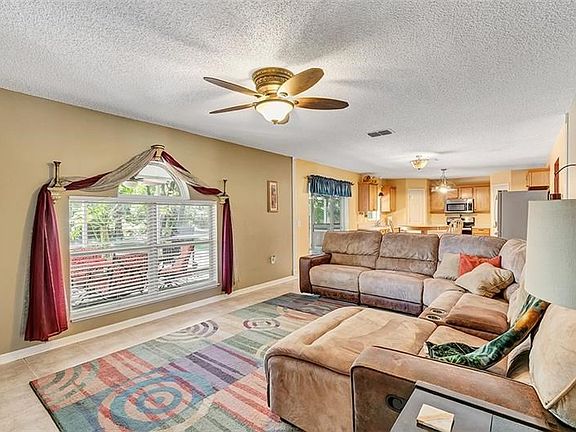 4th image of 907 Cascades Park Trl