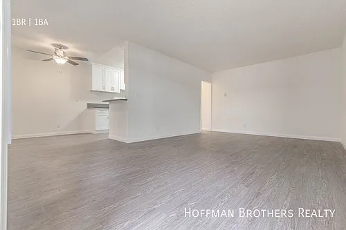 8123 Langdon Ave #25 Photo 1