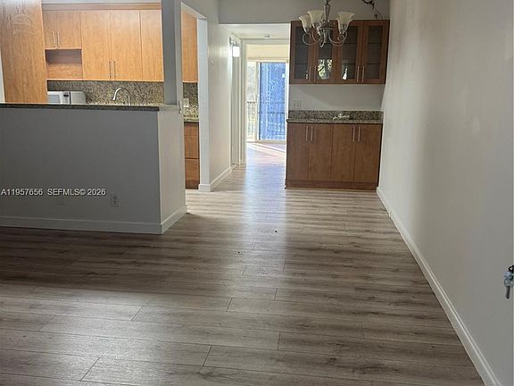 5th image of 200 SW 132nd Way APT 207L