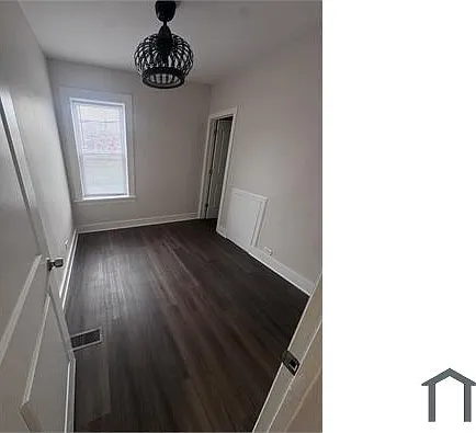 9645 S Avenue L #1R — Photo 9
