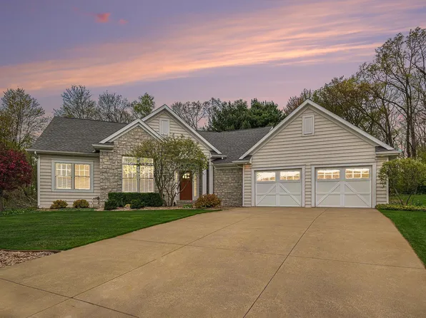 58029 Crystal Springs Dr, Goshen, IN 46528