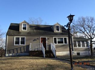 14 Julie Ln, Greenwood Lake, NY 10925
