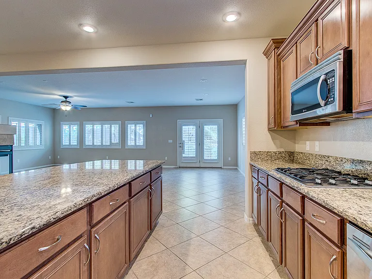 960 Contadero Pl — Photo 7