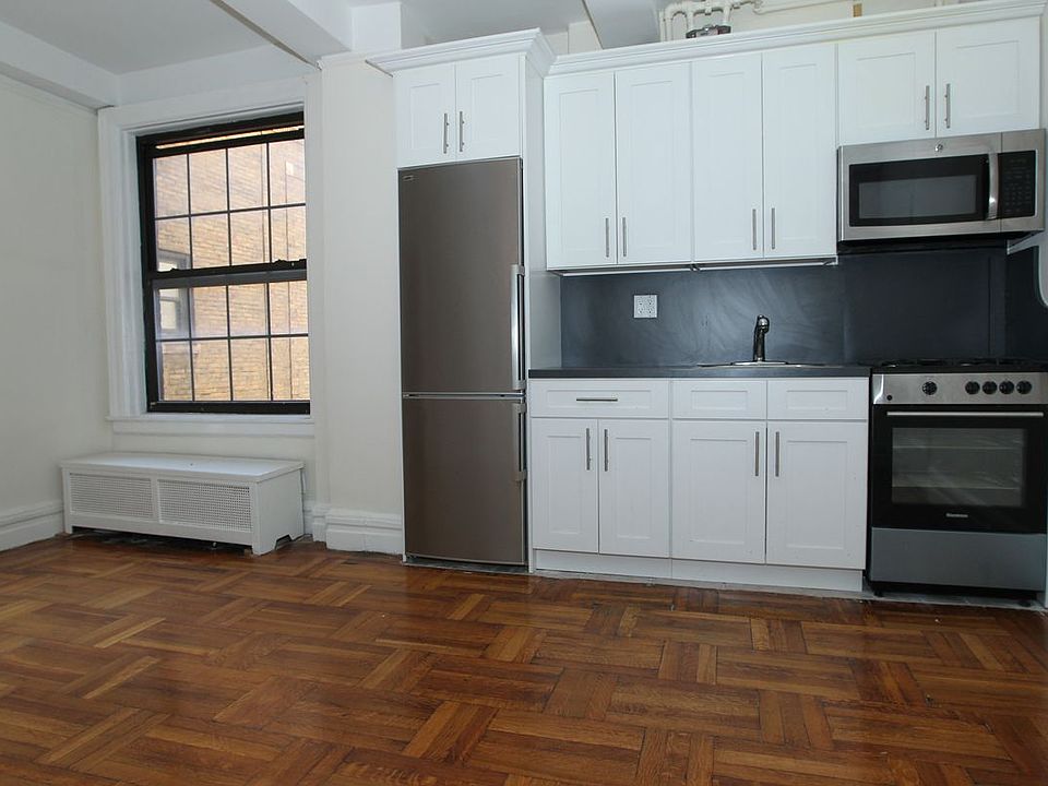 1st image of 55 W 11th St APT 6A