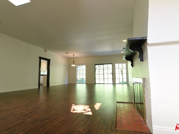 2nd image of 3242 Velma Dr