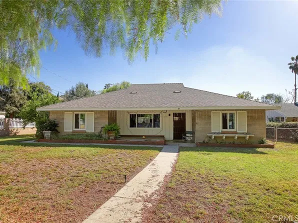 10800 Art St, Sunland, CA 91040
