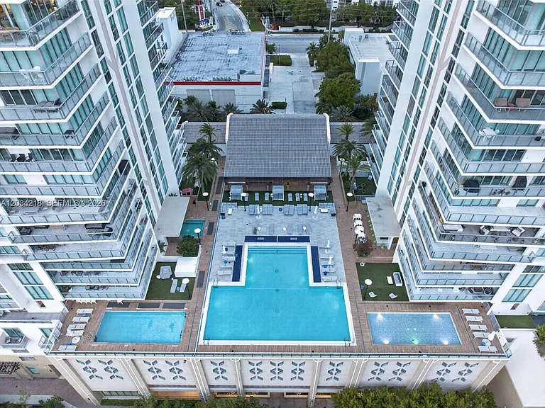 300 Sunny Isles Blvd #4-1902 — Photo 70