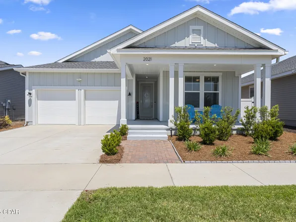 2021 Warbler St, Panama City, FL 32405