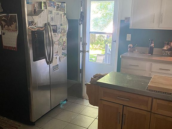 2nd image of 1283 Cook Ave