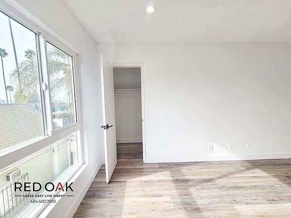 3rd image of 126 N Catalina St APT 6