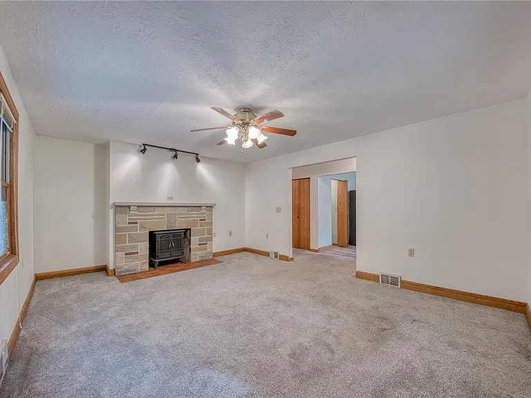 4465 Mount Troy Road Ext #1 — Photo 11
