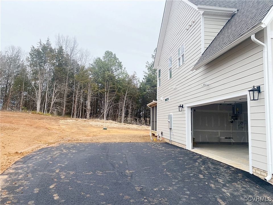 2nd image of 2230 Osborne Hill Dr