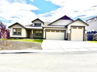 371 Ascend Ave, Richland, WA 99352