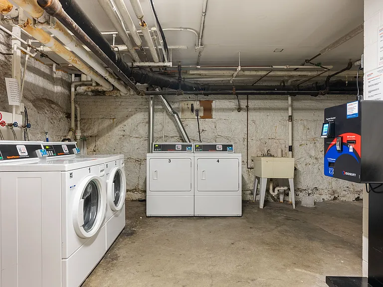 17 Bowdoin St #4AB — Photo 28