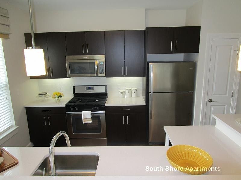 1st image of 4 Upland Woods Cir #2BR