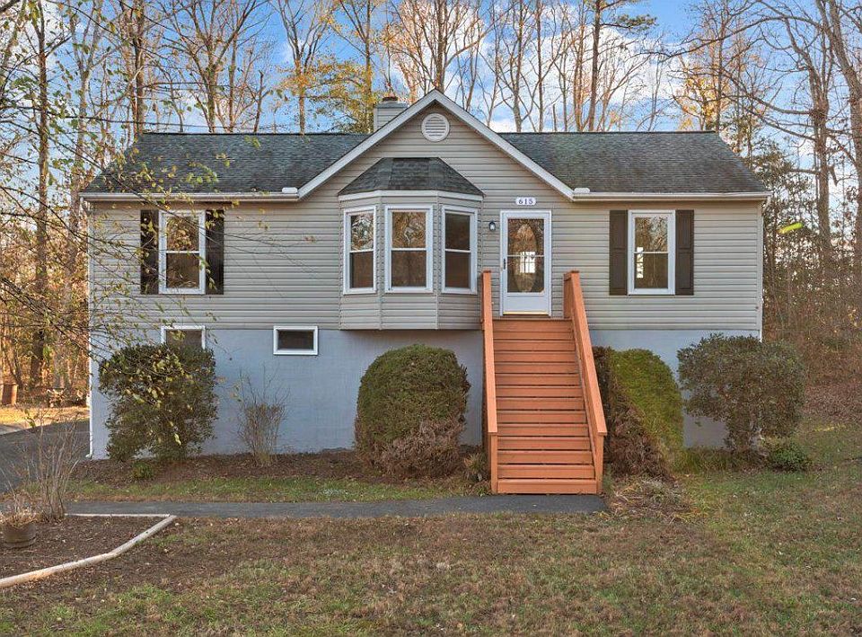 1st image of 615 Welsh Dr