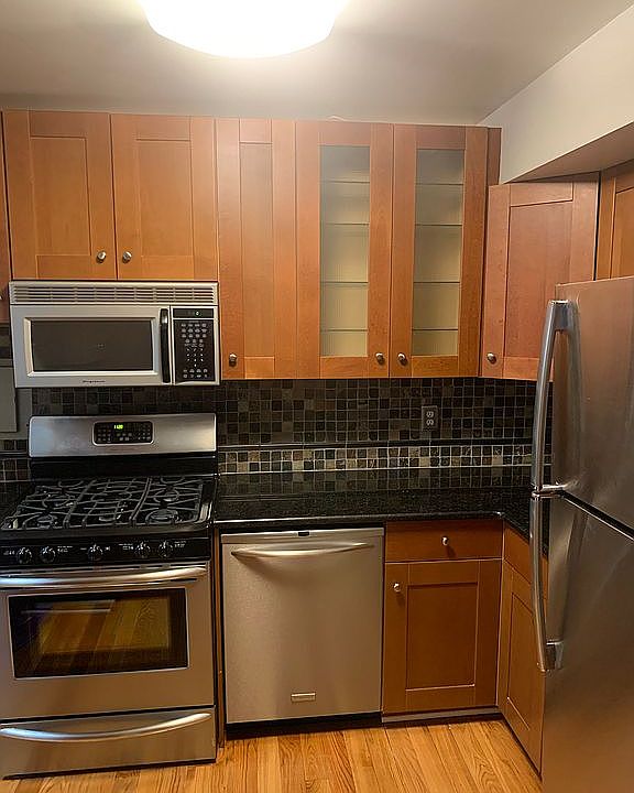 1st image of 5910 Mayflower Ct