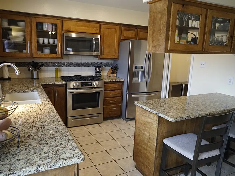12413 Morocco Rd NE — Photo 8