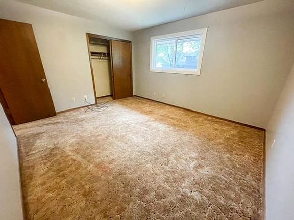5th image of 714 Humboldt St APT 7