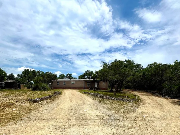 1053 Crown, Bulverde, TX 78163