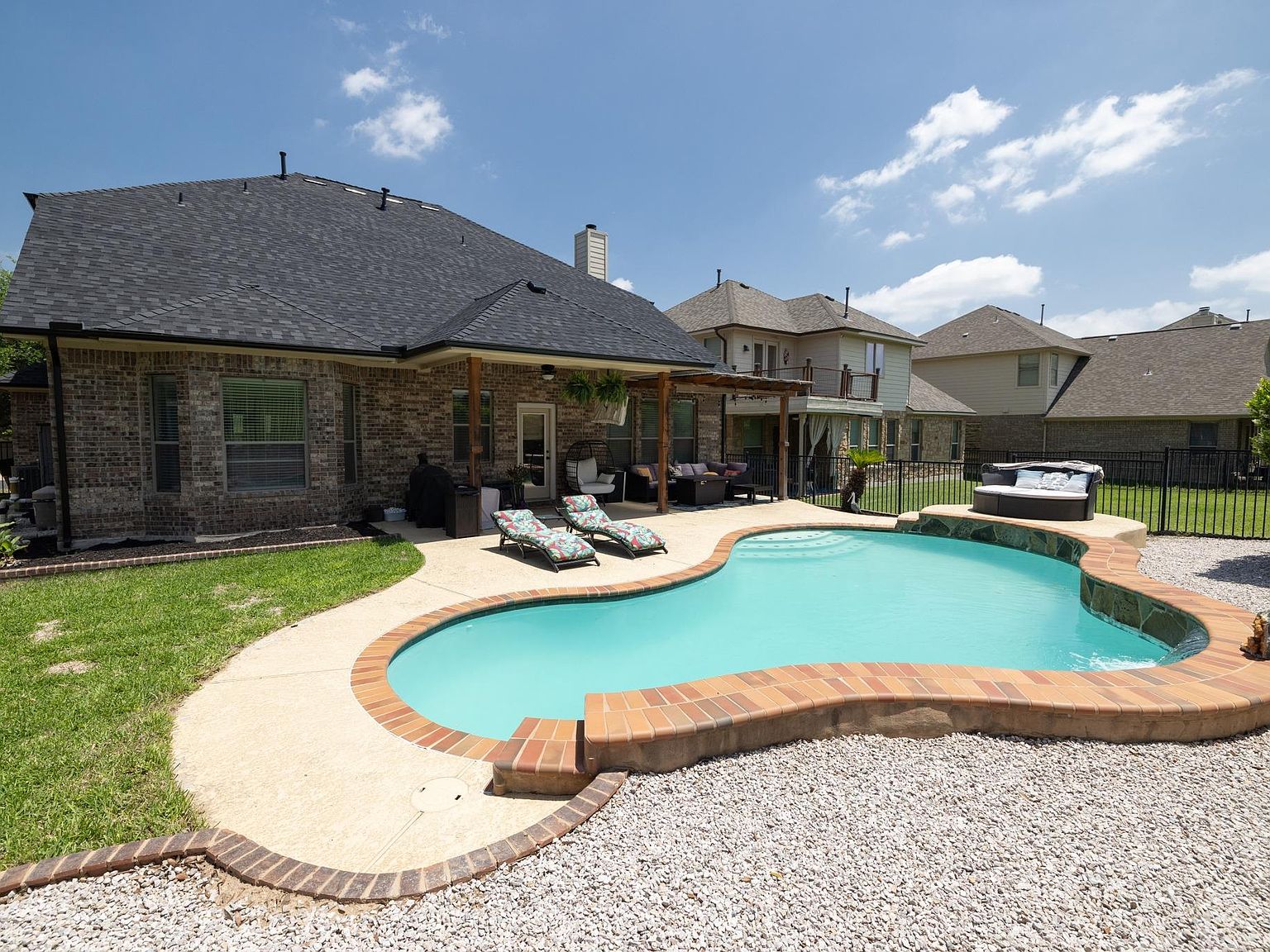 1625 Greenside Dr