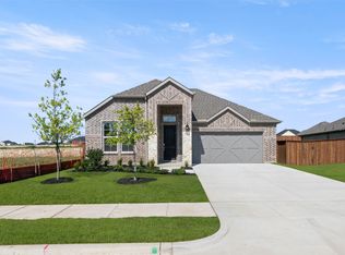 2239 Shady Elm Rd, Midlothian, TX 76065