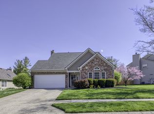 10890 Gate Cir, Fishers, IN 46038