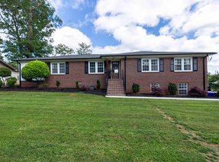 22 Lockwood Ave, Greenville, SC 29607