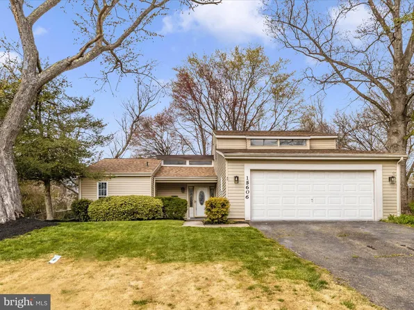 15606 Powell Ln, Bowie, MD 20716