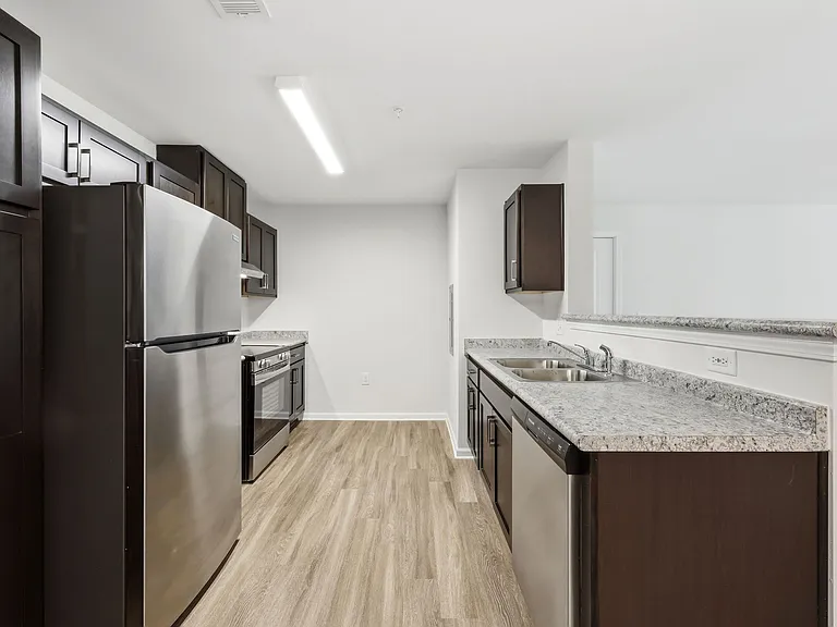 Oak Terrace — Photo 21