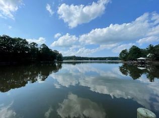 1 Harryhogan Rd, Callao, VA 22435