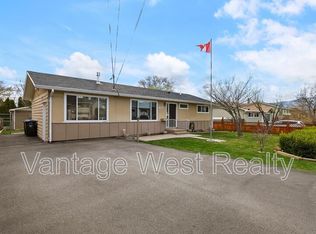 3591 Brenda Lee Rd, West Kelowna, BC V4T1P4