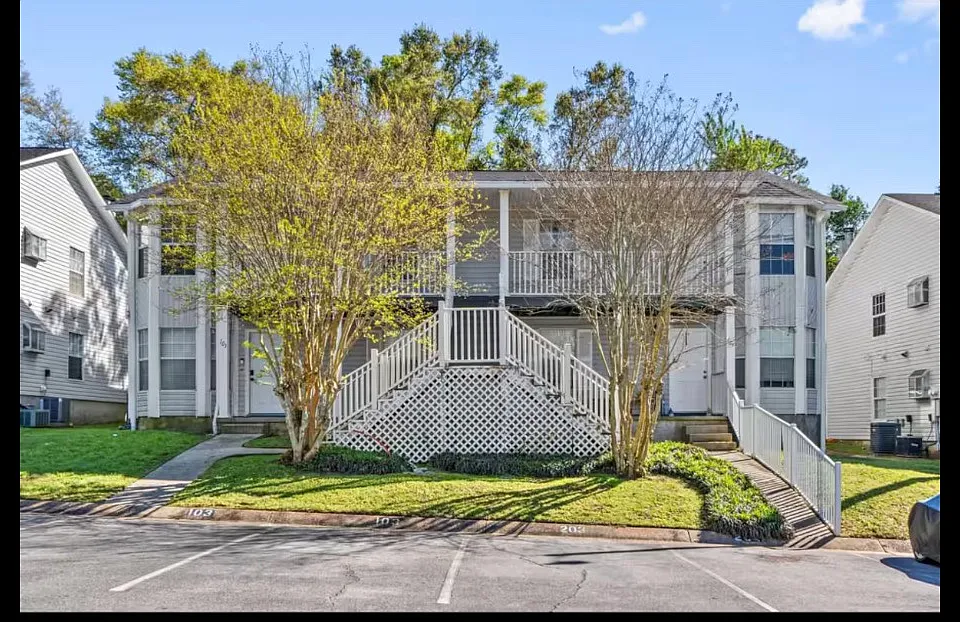 1500 E Johnson Ave #203