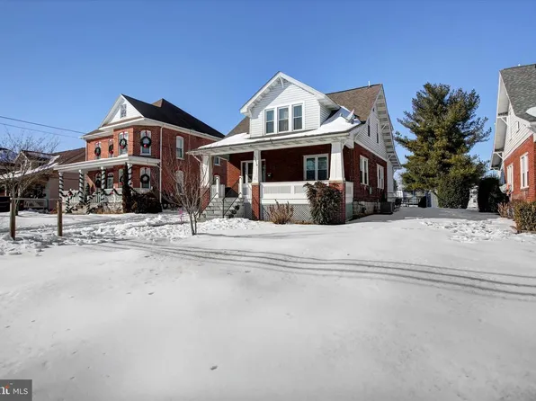 17814 Virginia Ave, Hagerstown, MD 21740