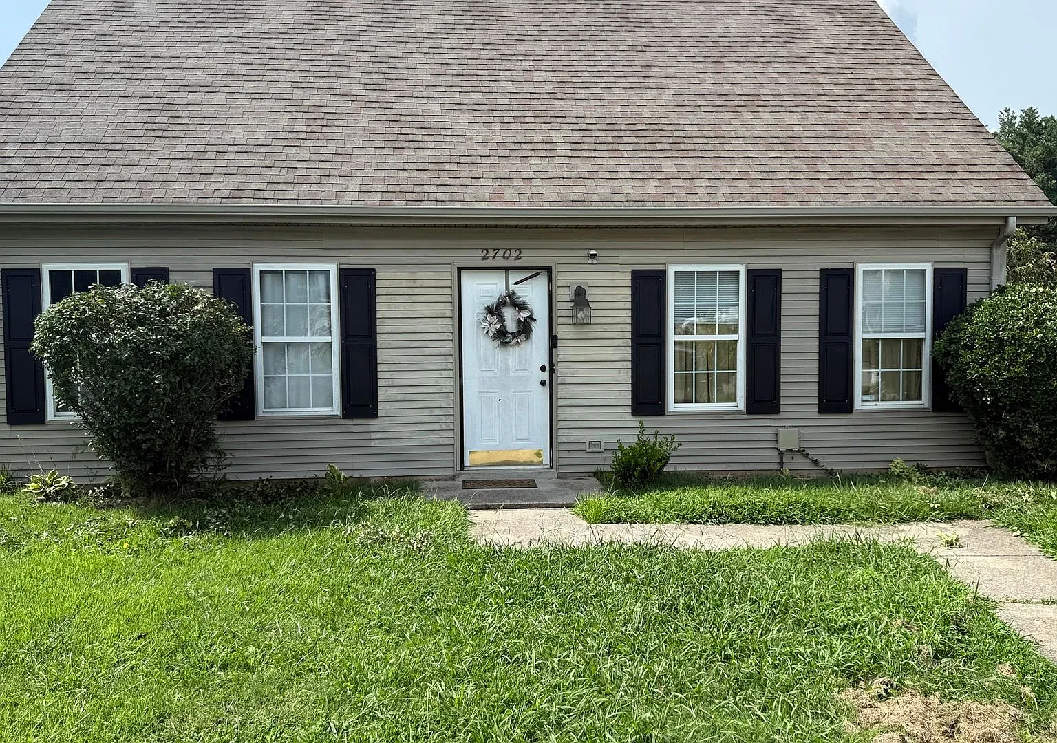 Nice three bedroom two bath and great area of Murfreesboro — Photo 4
