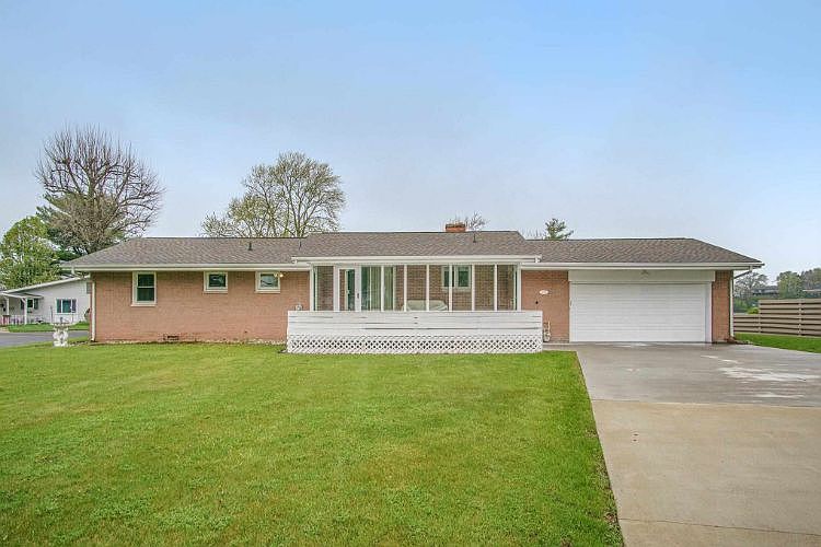 1st image of 4060 Cottage Ave